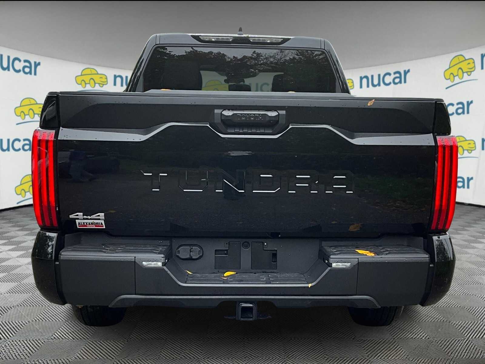 2025 Toyota Tundra SR5 photo 3