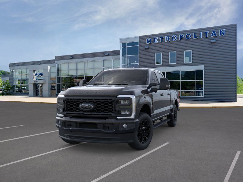 2025 Ford F-350 XLT photo 2