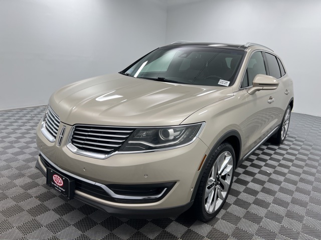 2017 Lincoln MKX Reserve photo 2