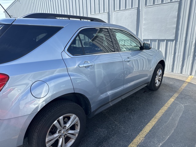 2015 Chevrolet Equinox photo 3