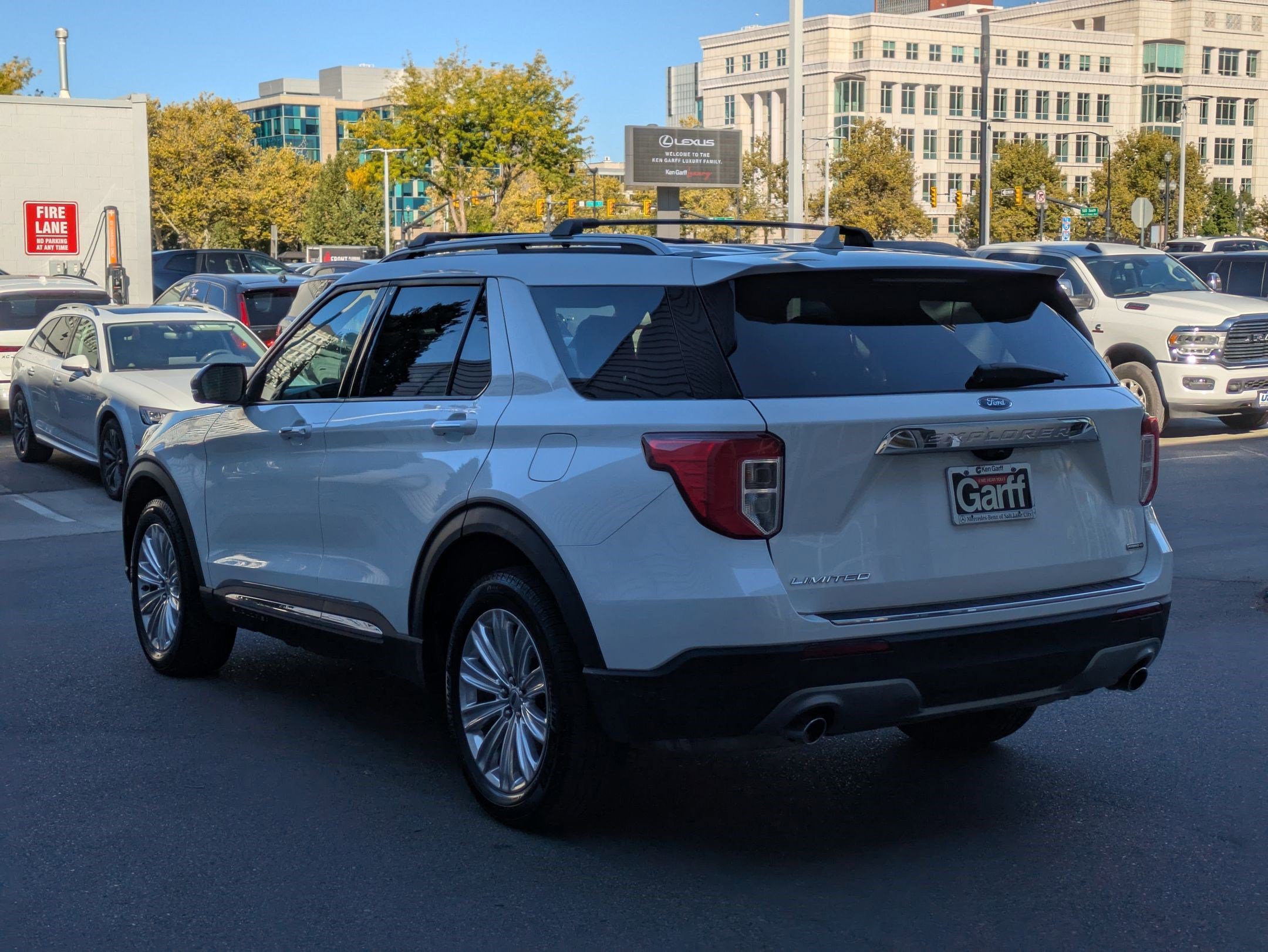 2022 Ford Explorer Limited photo 5