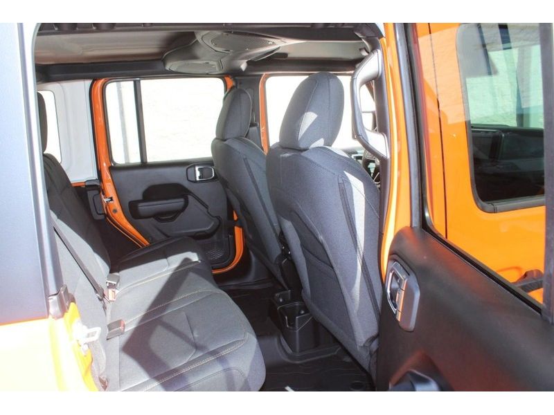 2025 Jeep Wrangler Sport S photo 3