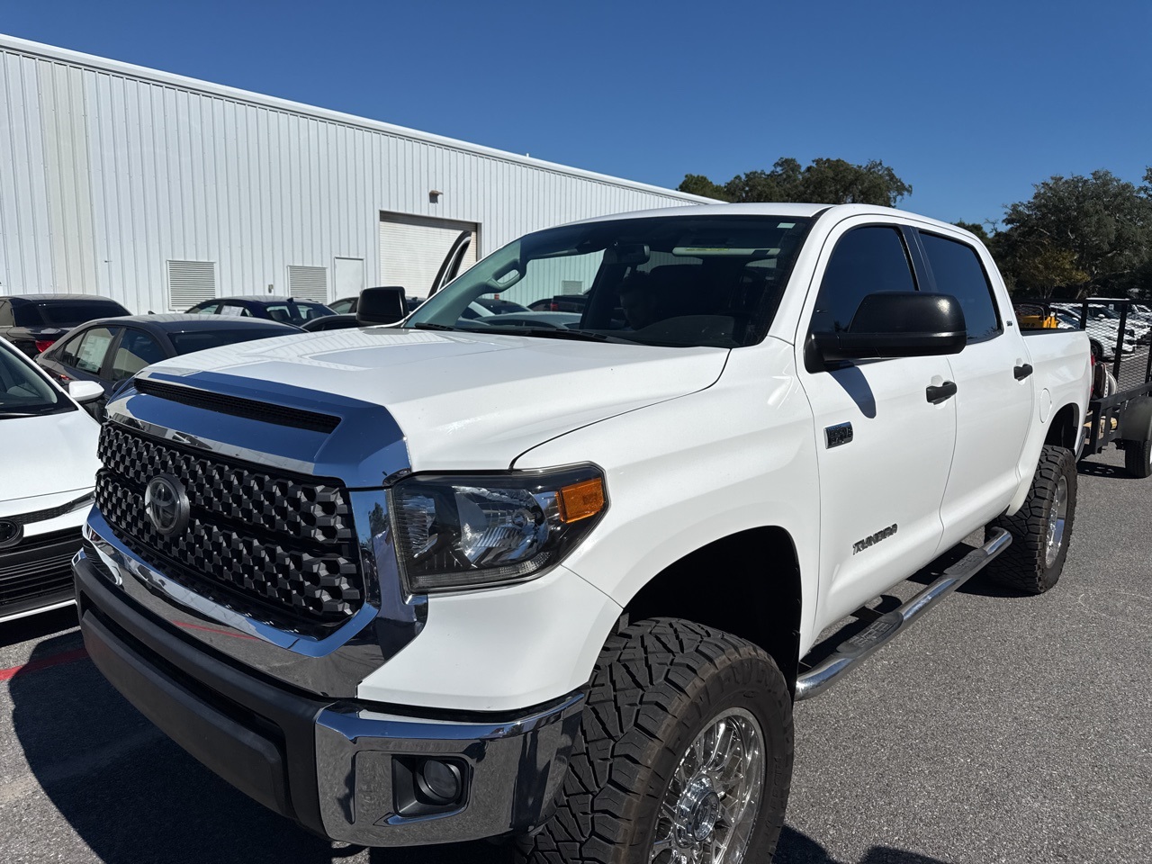 2020 Toyota Tundra SR5's photo