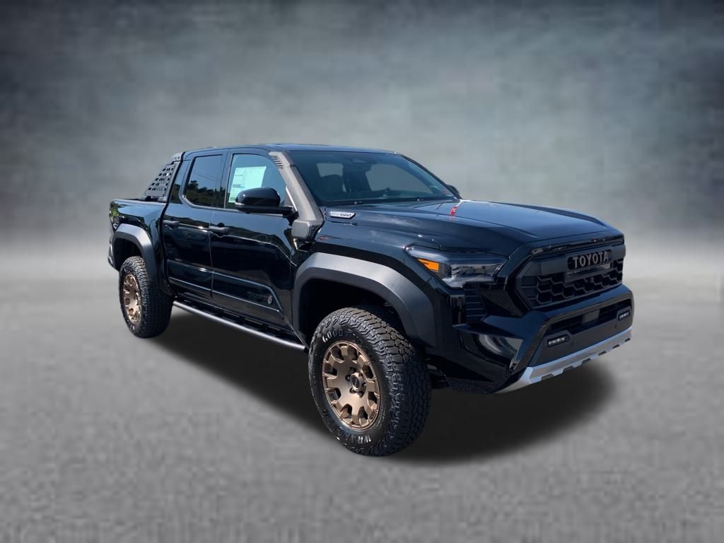 2025 Toyota Tacoma Trailhunter Double Cab photo 2