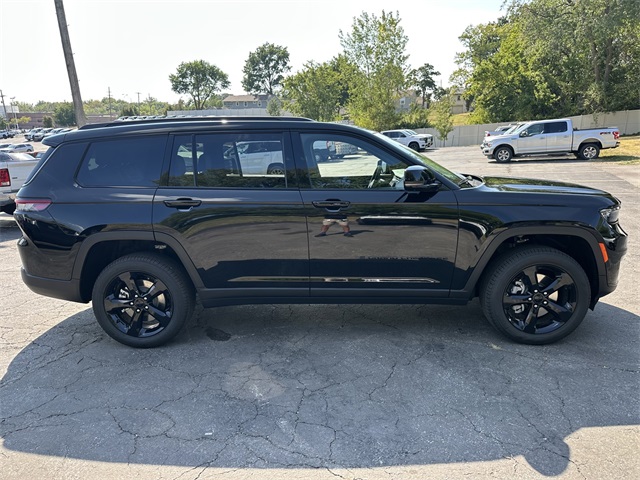 2025 Jeep Grand Cherokee L photo 5