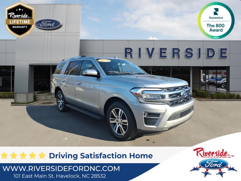 2024 Ford Expedition Limited's photo