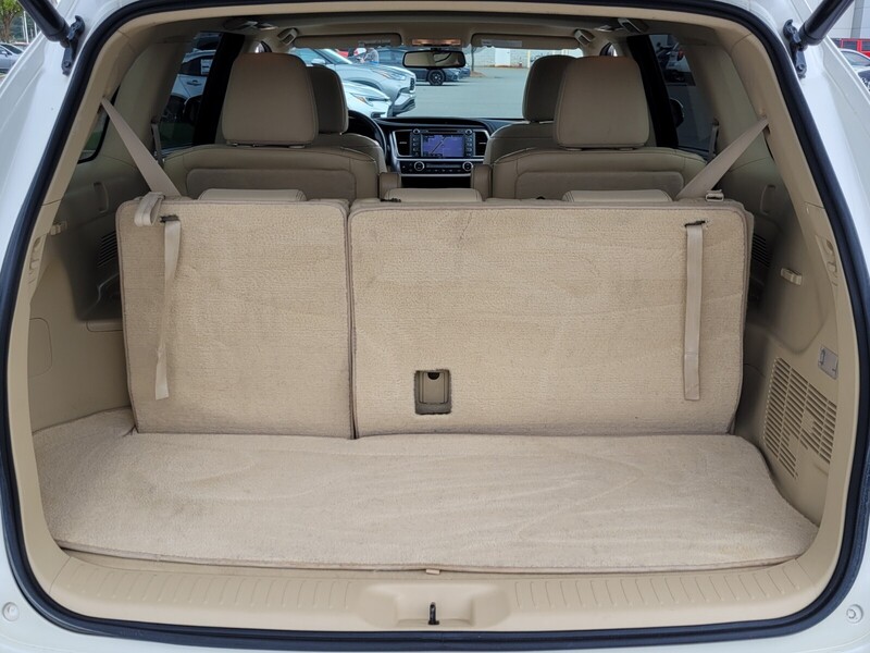 2015 Toyota Highlander Limited photo 8