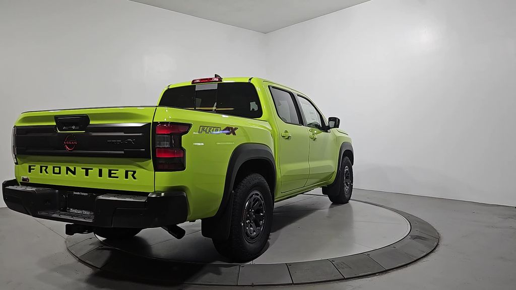 2026 Nissan Frontier PRO-4X photo 4