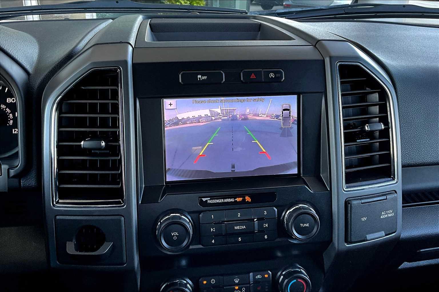 2019 Ford F-150 XLT photo 23