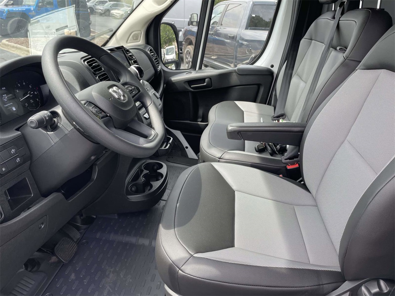 2024 Ram ProMaster 1500 photo 20