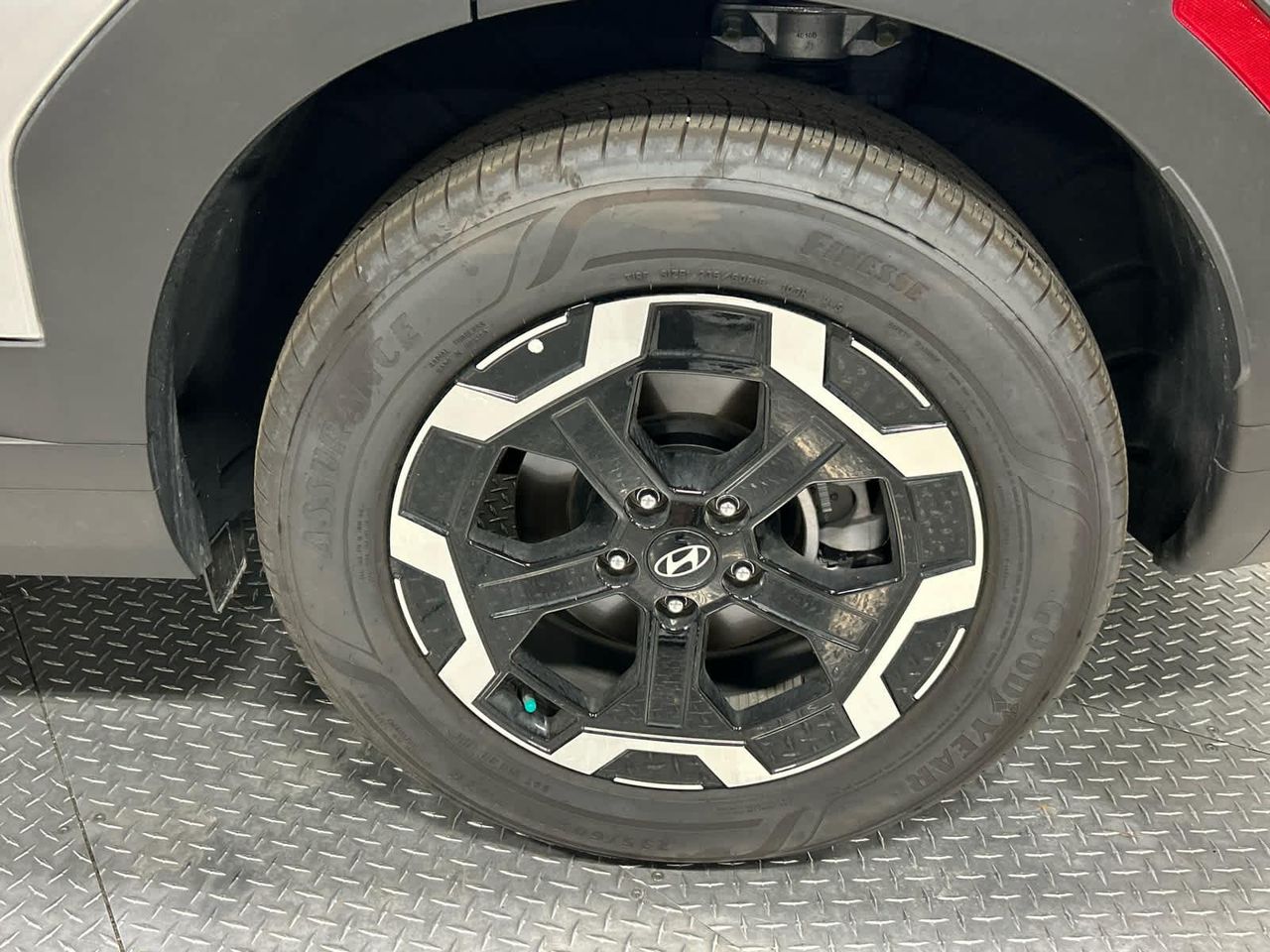 2025 Hyundai Santa Fe SEL photo 26