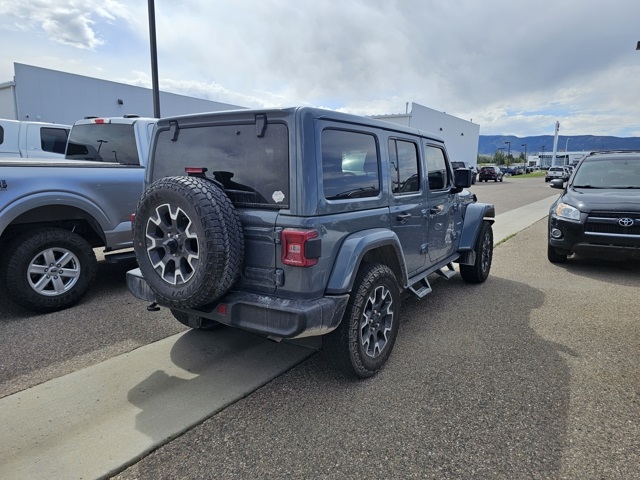 2024 Jeep Wrangler Sahara photo 5