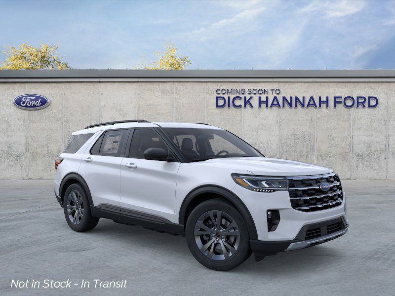 2026 Ford Explorer photo 2