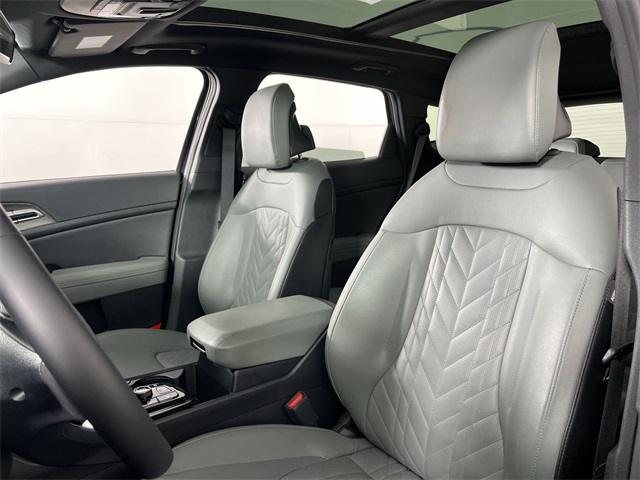 2023 Kia Sportage X-Line photo 3