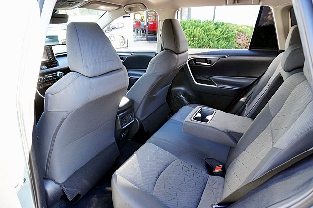 Used 2021 Gray Toyota XLE image 16