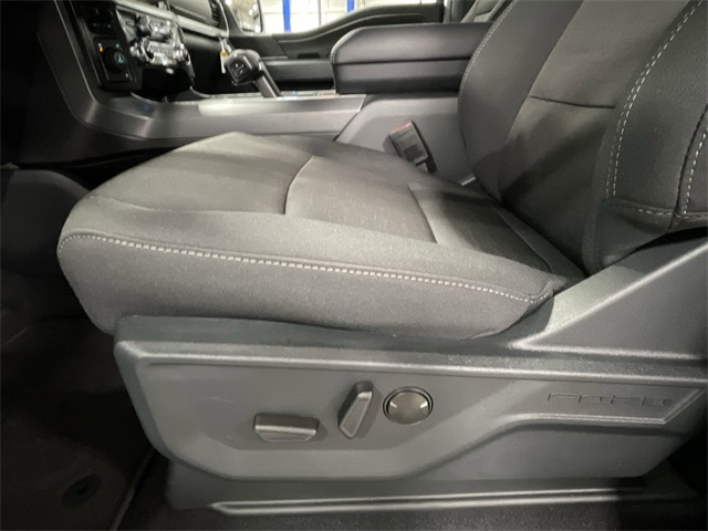2025 Ford F-150 XLT photo 18