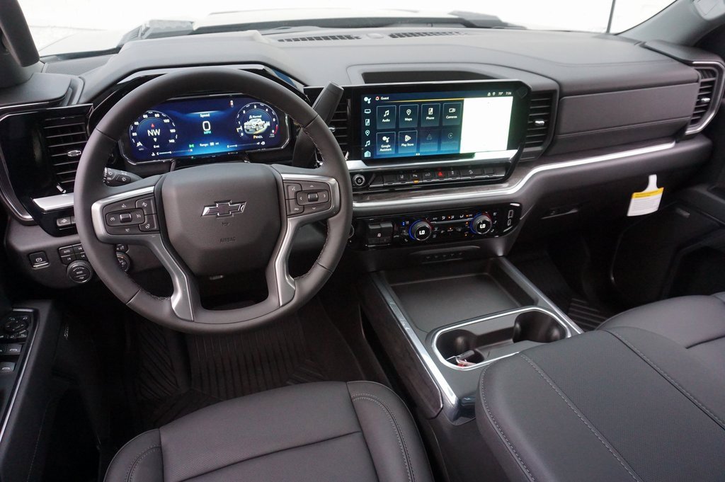 2026 Chevrolet Silverado 2500HD LTZ photo 13