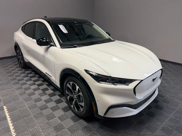 Used 2022 Ford Mustang Mach-E Premium AWD with VIN 3FMTK3SU5NMA03713 for sale in Sheffield, OH