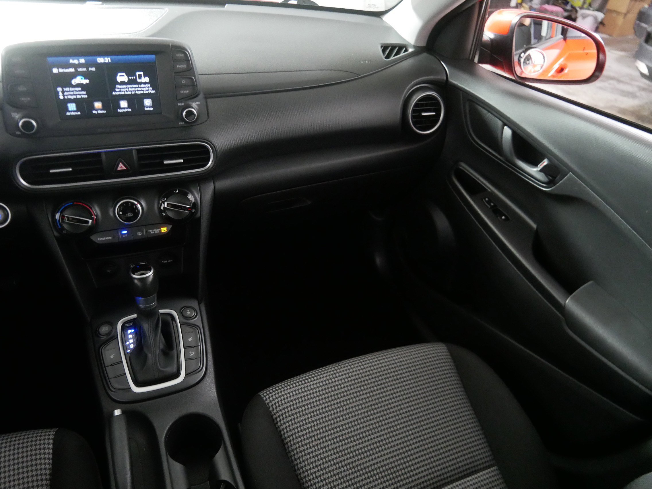 2019 Hyundai Kona SEL photo 11
