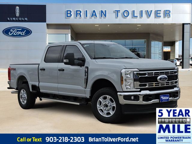 2026 Ford F-250 Super Duty XLT's photo