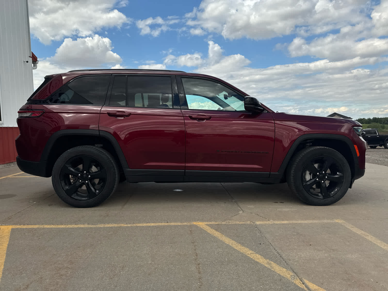 2023 Jeep Grand Cherokee Limited photo 4