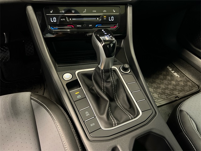 2025 Volkswagen Jetta 1.5T SE photo 19