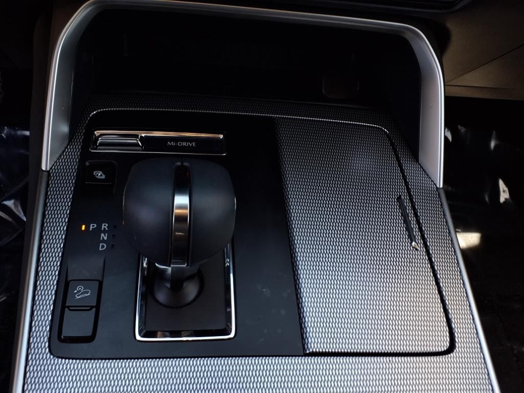 2025 Mazda CX-90 Premium S photo 9