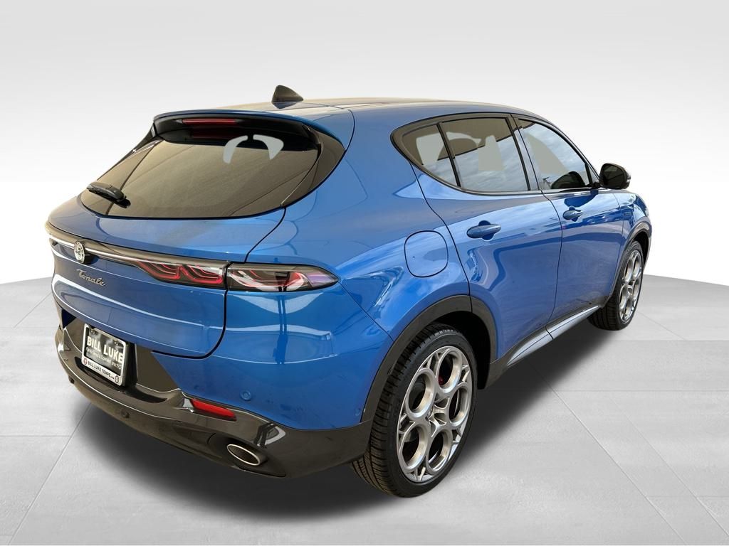2024 Alfa Romeo Tonale Veloce photo 4