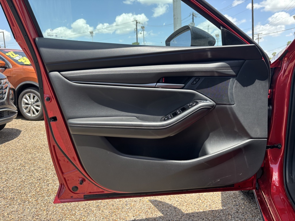 2025 Mazda Mazda3 2.5 Select Sport Base photo 14