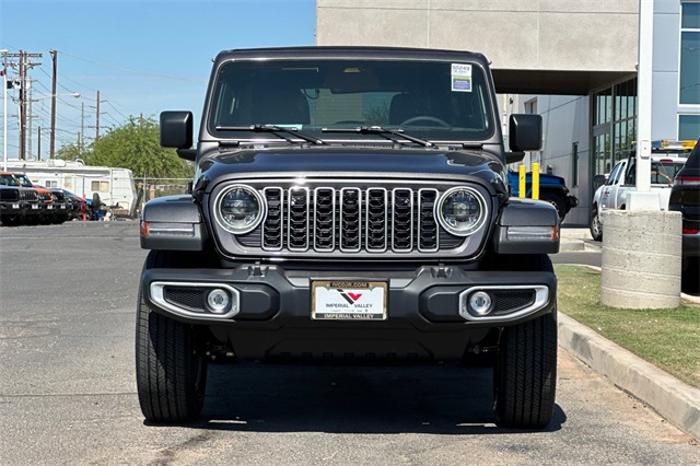 2025 Jeep Wrangler Sahara photo 8