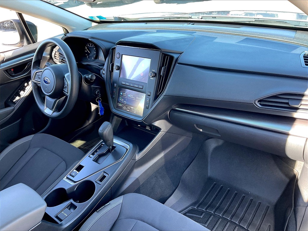2024 Subaru Impreza Base photo 13