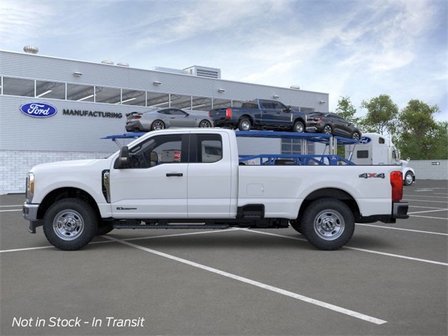 2025 Ford F-350 photo 3