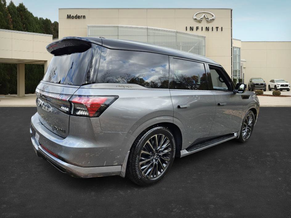 2026 Infiniti QX80 photo 4