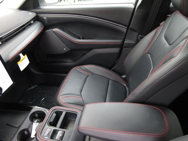 2025 Ford Mustang Mach-E Premium photo 20
