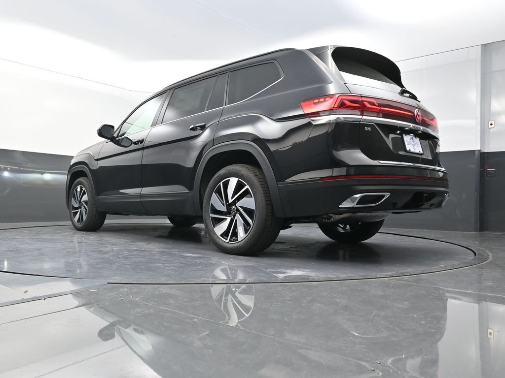 2026 Volkswagen Atlas SE Technology photo 21