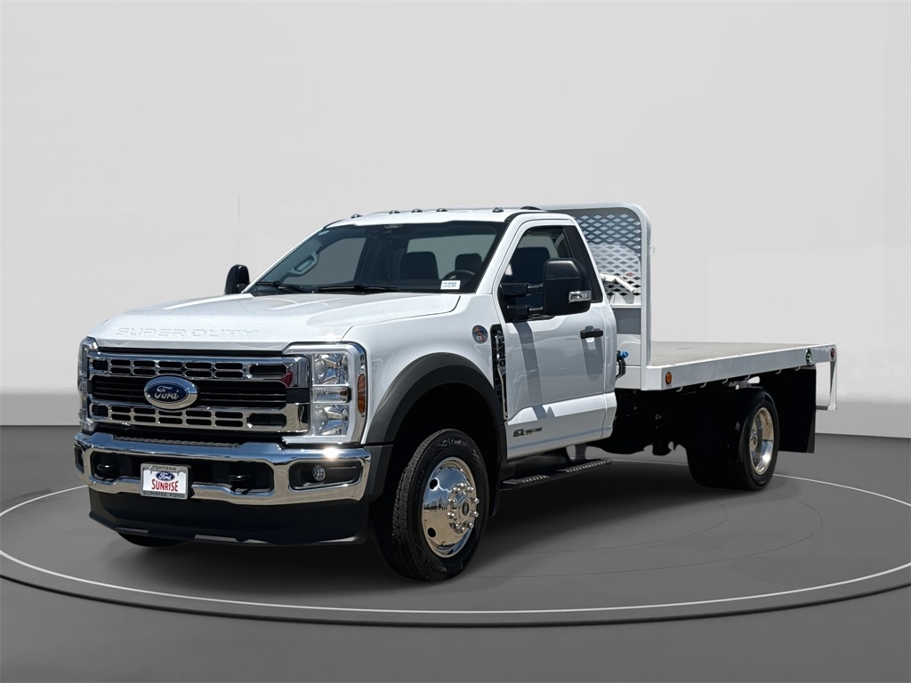 2024 Ford F-450 Super Duty Chassis Cab XL's photo