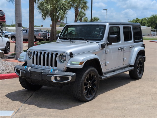 2023 Jeep Wrangler Sahara 4xe photo 3