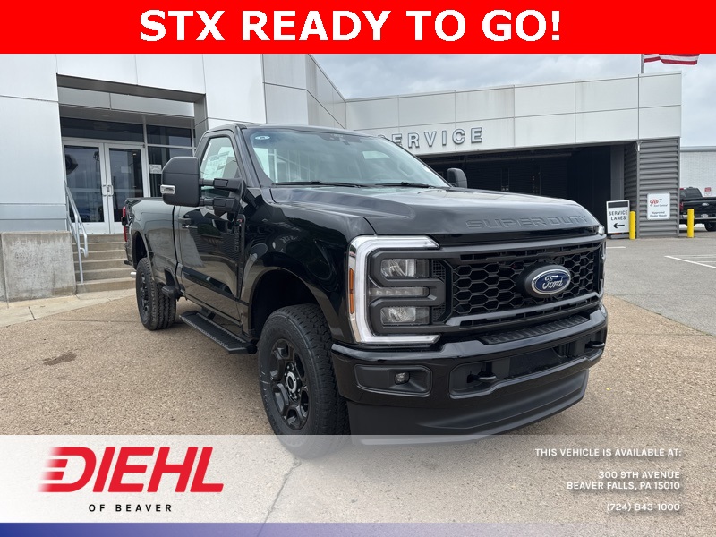 2025 Ford F-350 Super Duty XL's photo