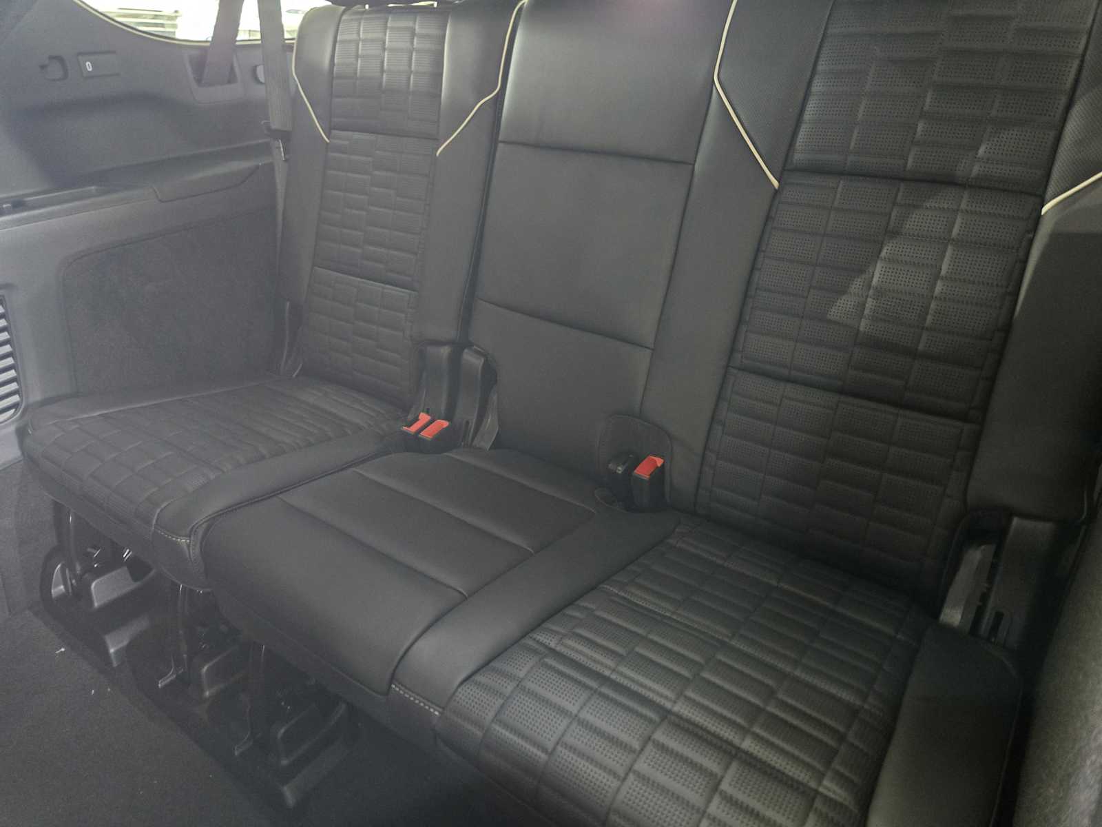 2026 Cadillac Escalade ESV Platinum Sport photo 17