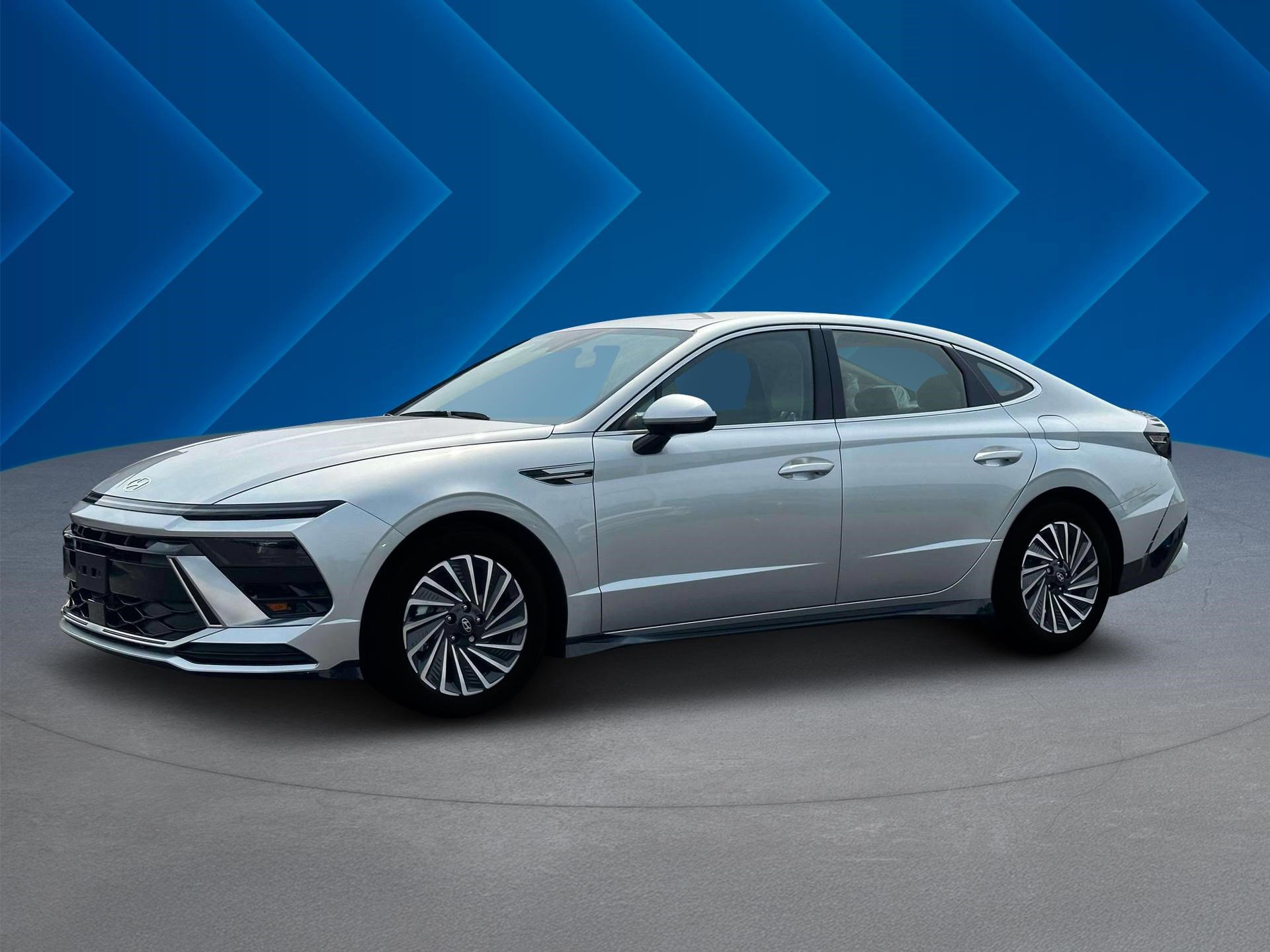 2025 Hyundai Sonata Hybrid Limited photo 2