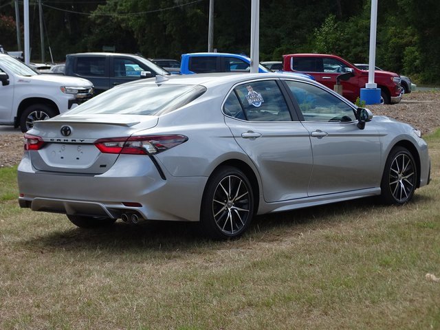 2024 Toyota Camry SE photo 7