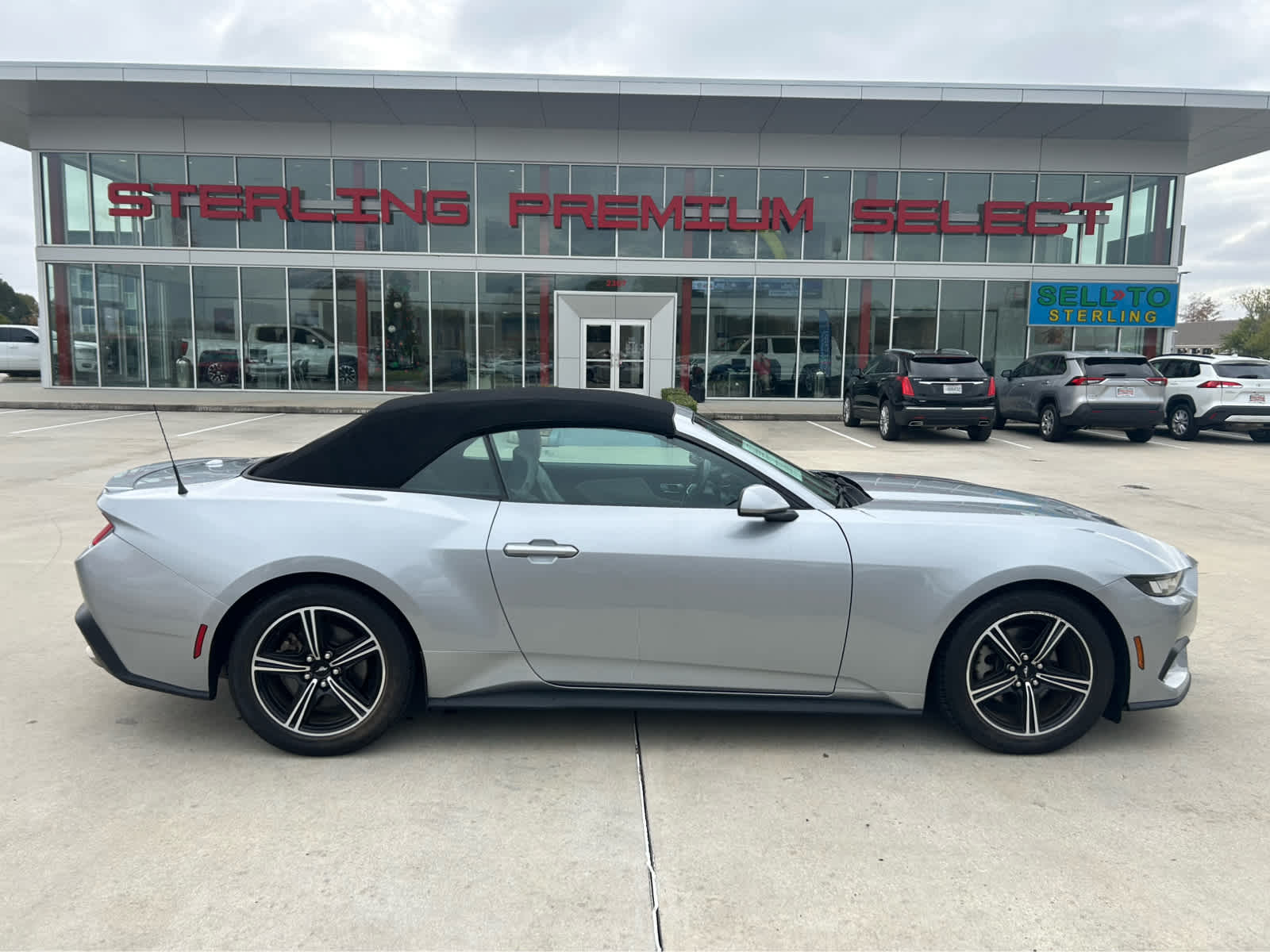 2024 Ford Mustang EcoBoost Premium's photo