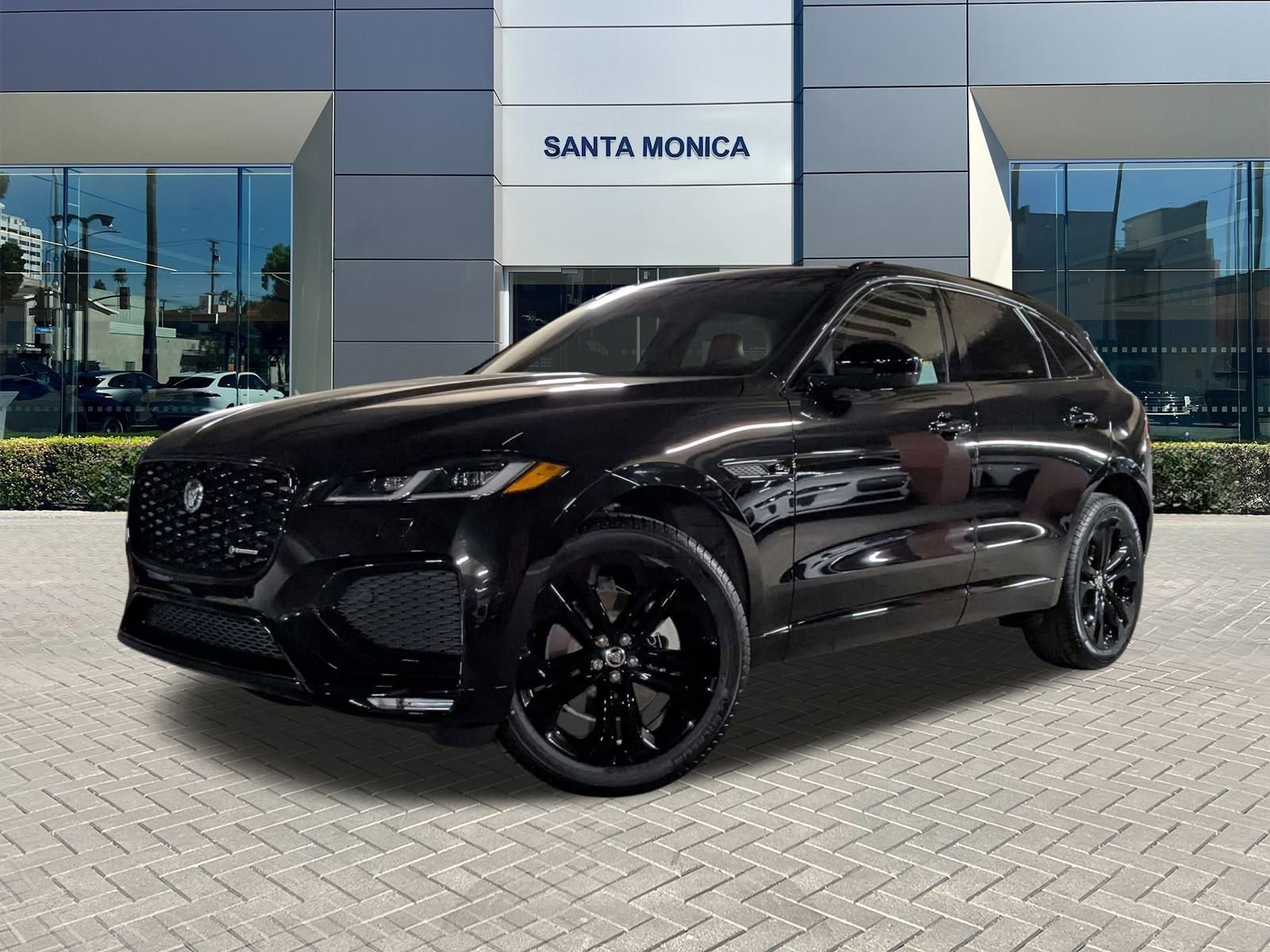 2025 Jaguar F-PACE R-Dynamic S