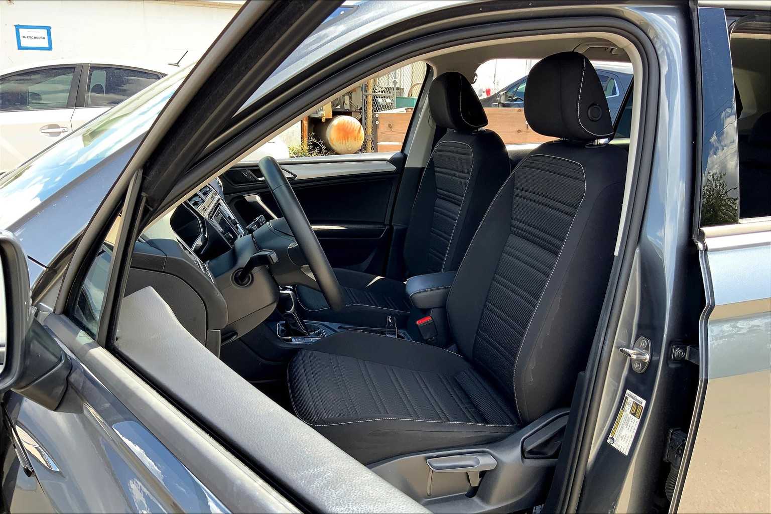 2023 Volkswagen Tiguan S photo 7
