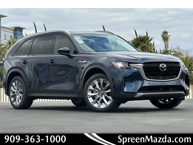 2026 Mazda CX-90 Preferred Package's photo