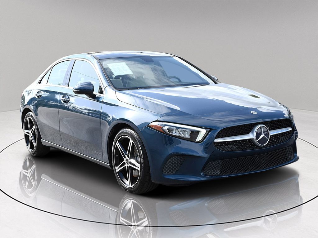 2021 Mercedes-Benz A-Class A220