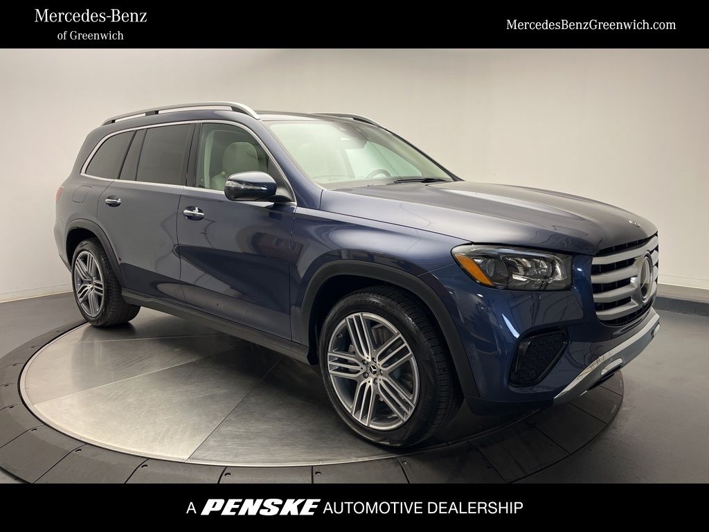 2026 Mercedes-Benz GLS Base's photo