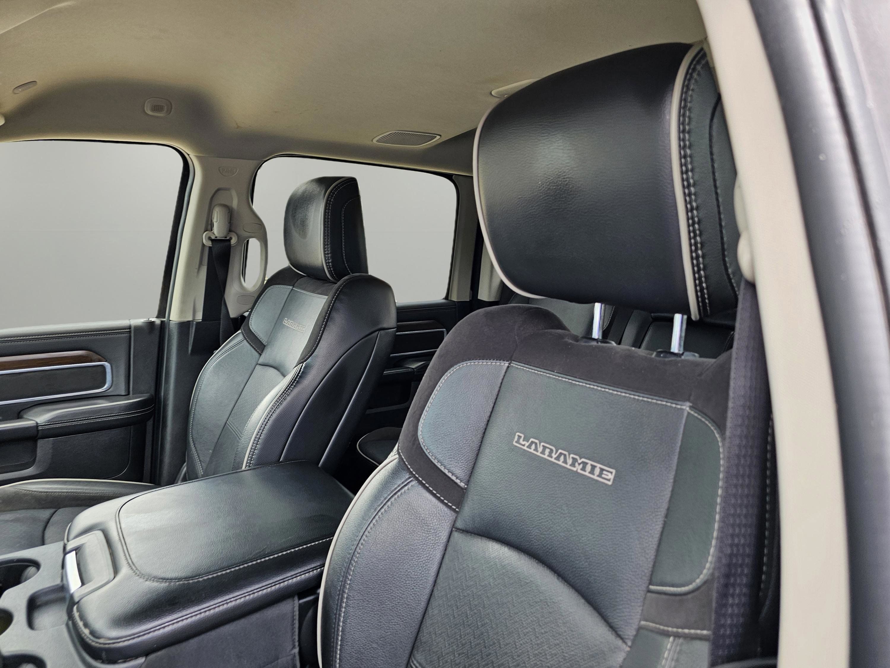 2024 Ram 2500 Laramie photo 16