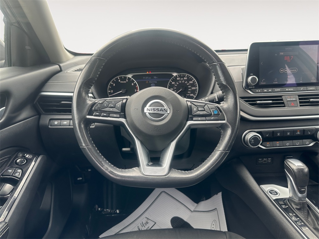 2022 Nissan Altima 2.5 SV photo 12
