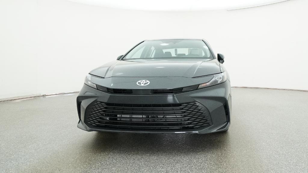 2026 Toyota Camry LE photo 3